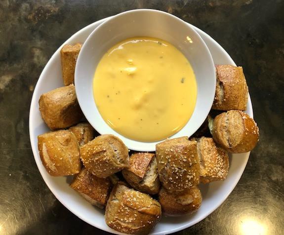 Easy Soft Pretzels 